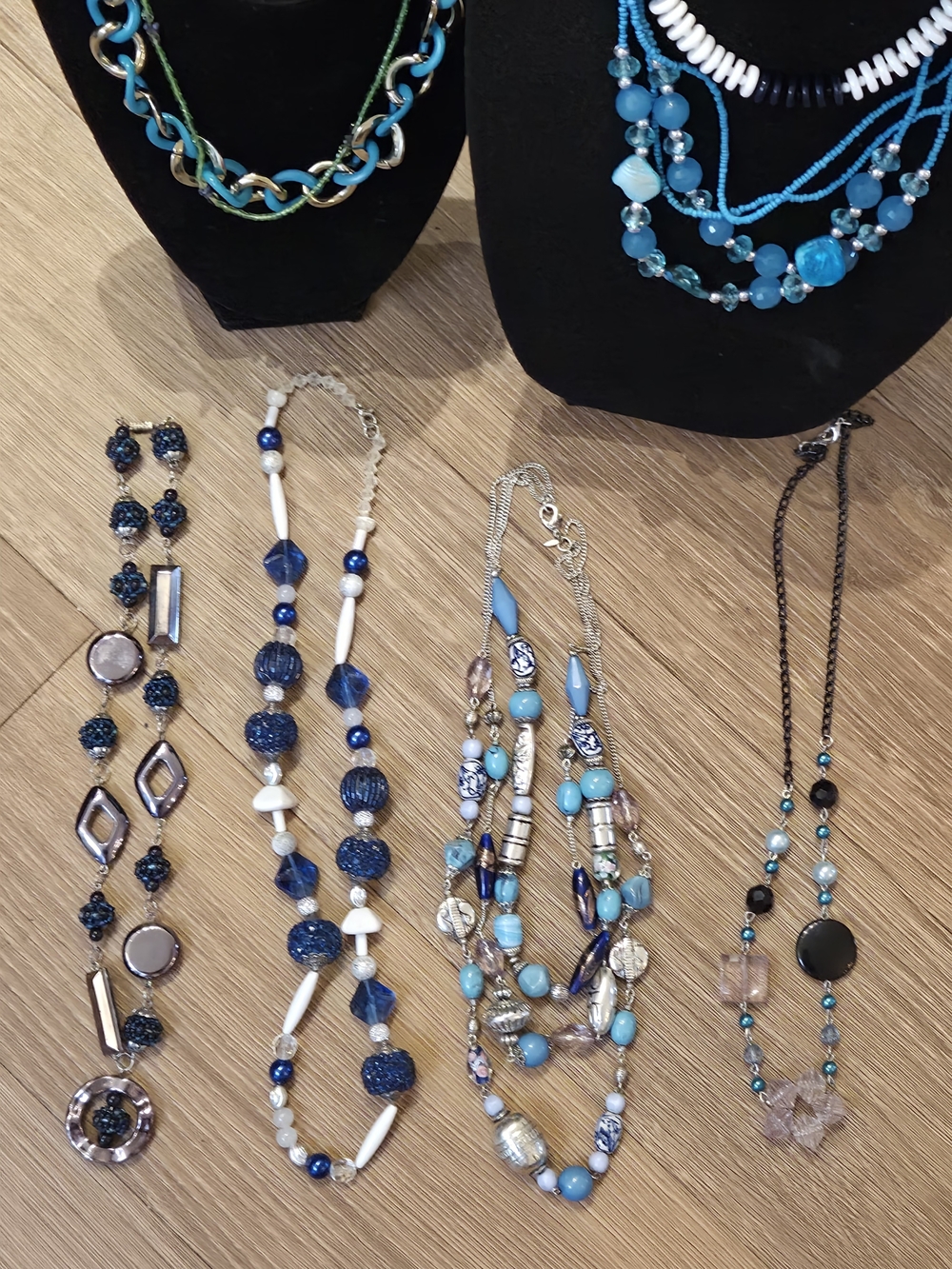 Vintage Lot Turquoise & Blue Beaded Women's Necklace